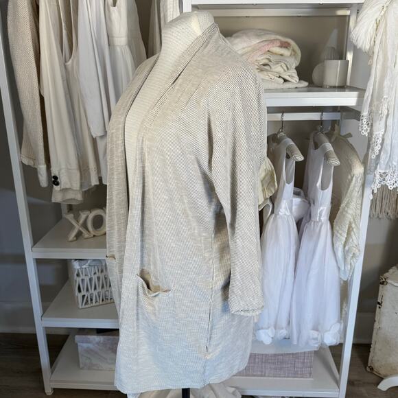 DONNI one-size-fits all, Large-3X  gray, & white striped  knit cardigan #3783 - Picture 2 of 8